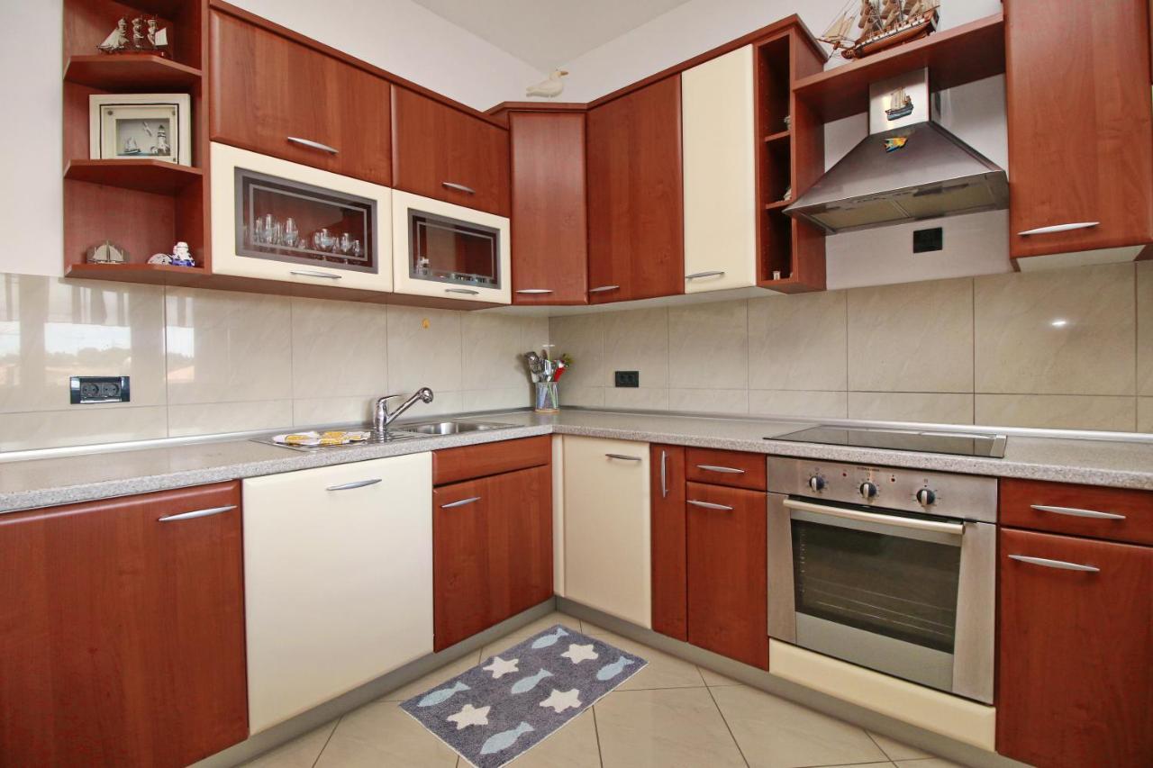 Polo apartments Rovigno Esterno foto