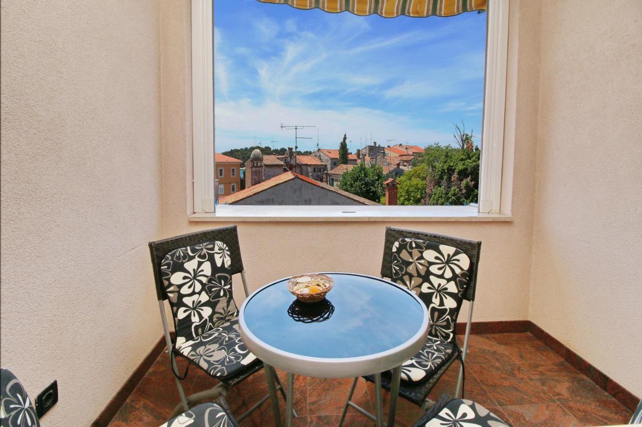 Polo apartments Rovigno Esterno foto